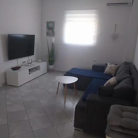 Apartment Oasis