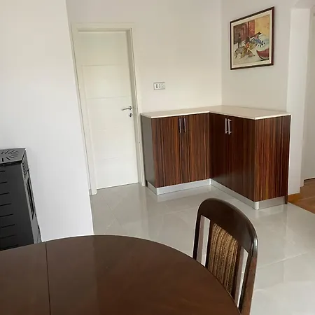 Oasis Apartman *
